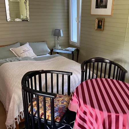 Nocleg ze śniadaniem Schwalbennest