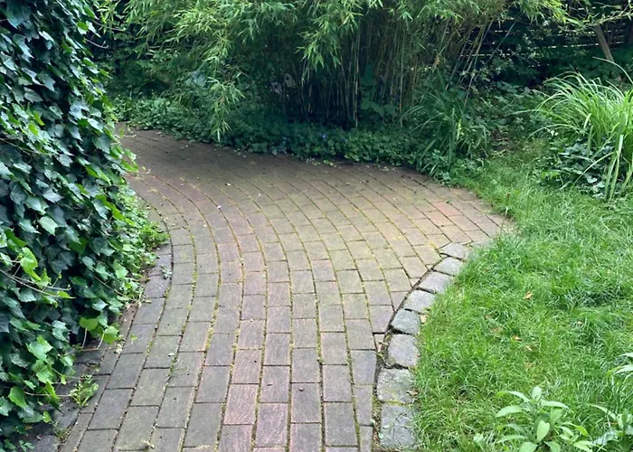 Schwalbennest Oda ve Kahvaltı 3*